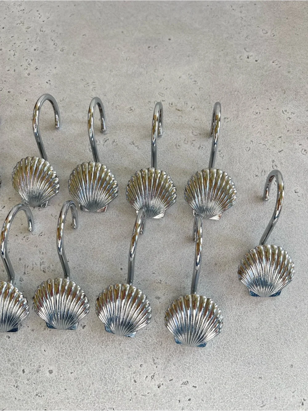 Vintage Lot Of 13 Silver Tone Seashell Scallop Shower Curtain Hooks Springs